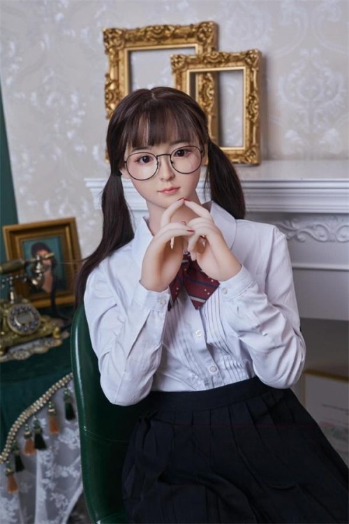 JKラブドール美少女女子高生制服かわいいダッチワイフ 兼松佐奈 148cm