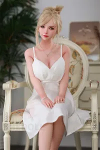 大人っぽい顔立ちと美しいボディラインが魅力のリアルドール 北川优奈 148cm