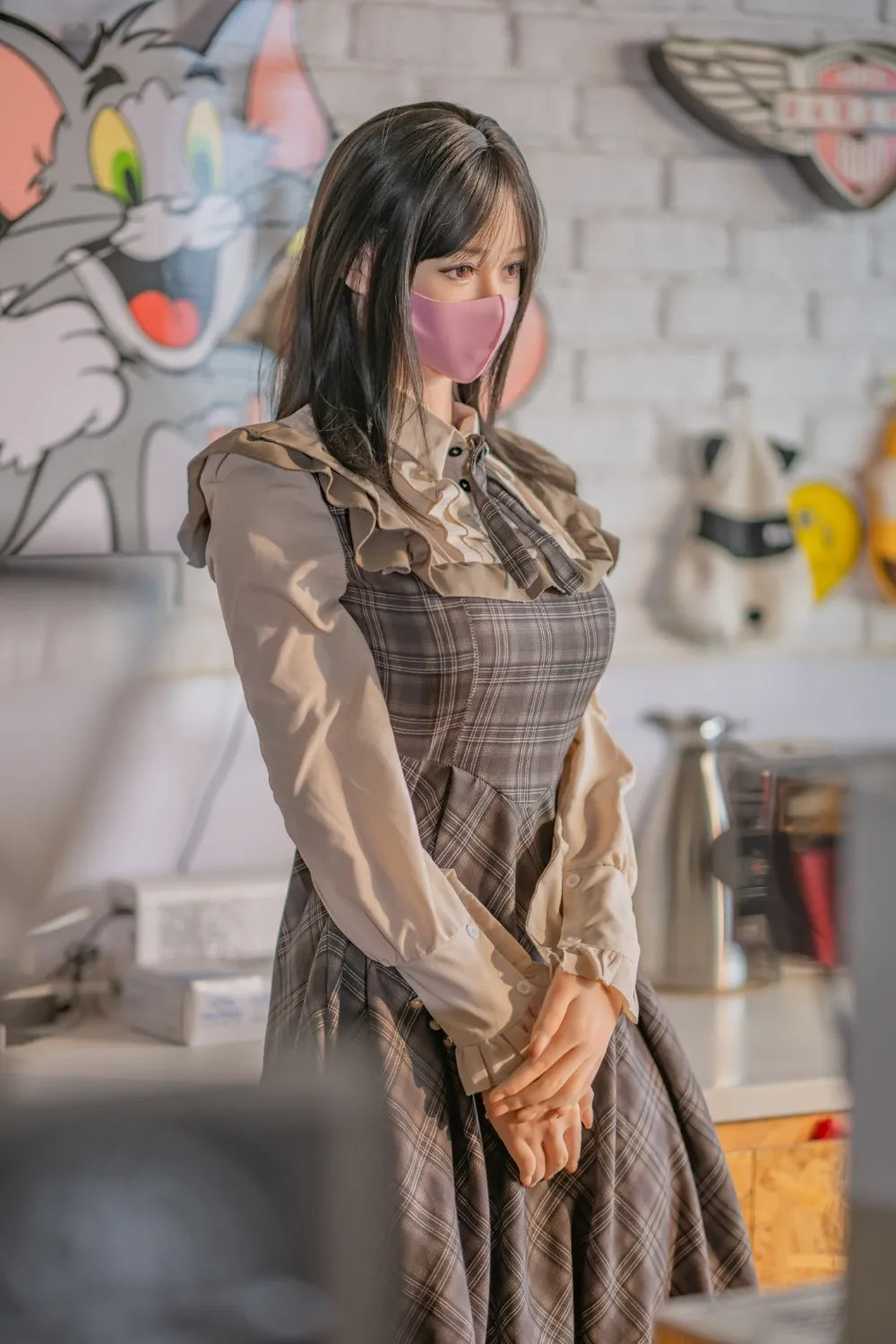 若々しい表情と清楚系フェイスのリアルラブドール 等身大モデル 川岛礼子 172cm