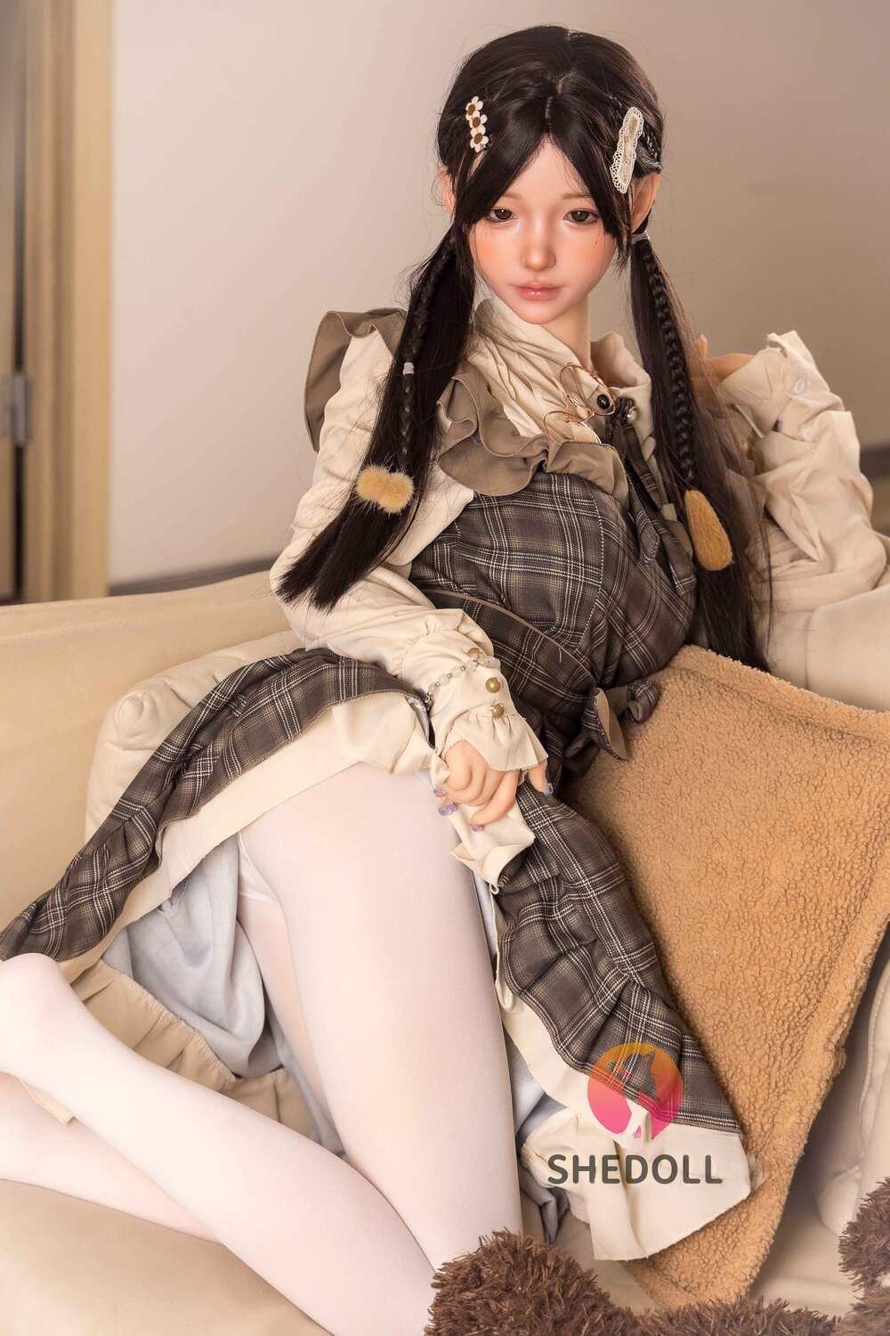 人肌に近い感触を追求した高級ラブドール 宮崎美月 148cm