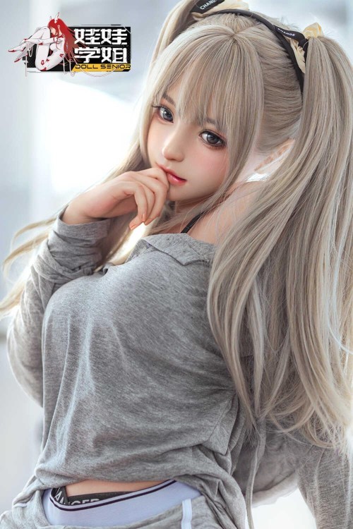 二次元アニメ風のデザインと柔らかなボディが魅力のラブドール 吉田彩香 148cm