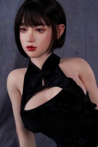 綺麗美少女ラブドール 植村秋葉 165CM