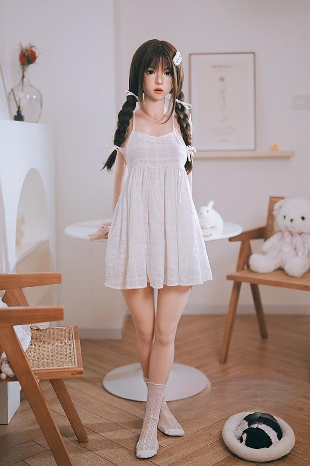 リアルな表情が魅力のドール 弾力のあるボディと自然なシルエットが特徴 木村知佳 148cm