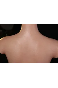 顔付き上半身ドール 柔軟素材でリアルな感触を再現 江口花音 77cm（頭部の交換を選択可能）
