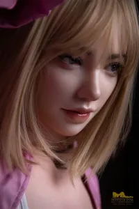 プルプル 人妻 自然な肌触りを持つシリコンボディのドール Tiffany 163cm