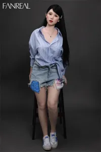 フルシリコン製 日本美女ラブドール 本物のような美貌 宮坂綾香 155cm
