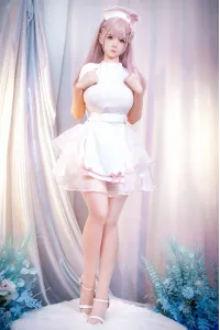 白肌で清楚系モデル ラブドール 天然系美少女のリアル再現 新垣纱由里 157cm