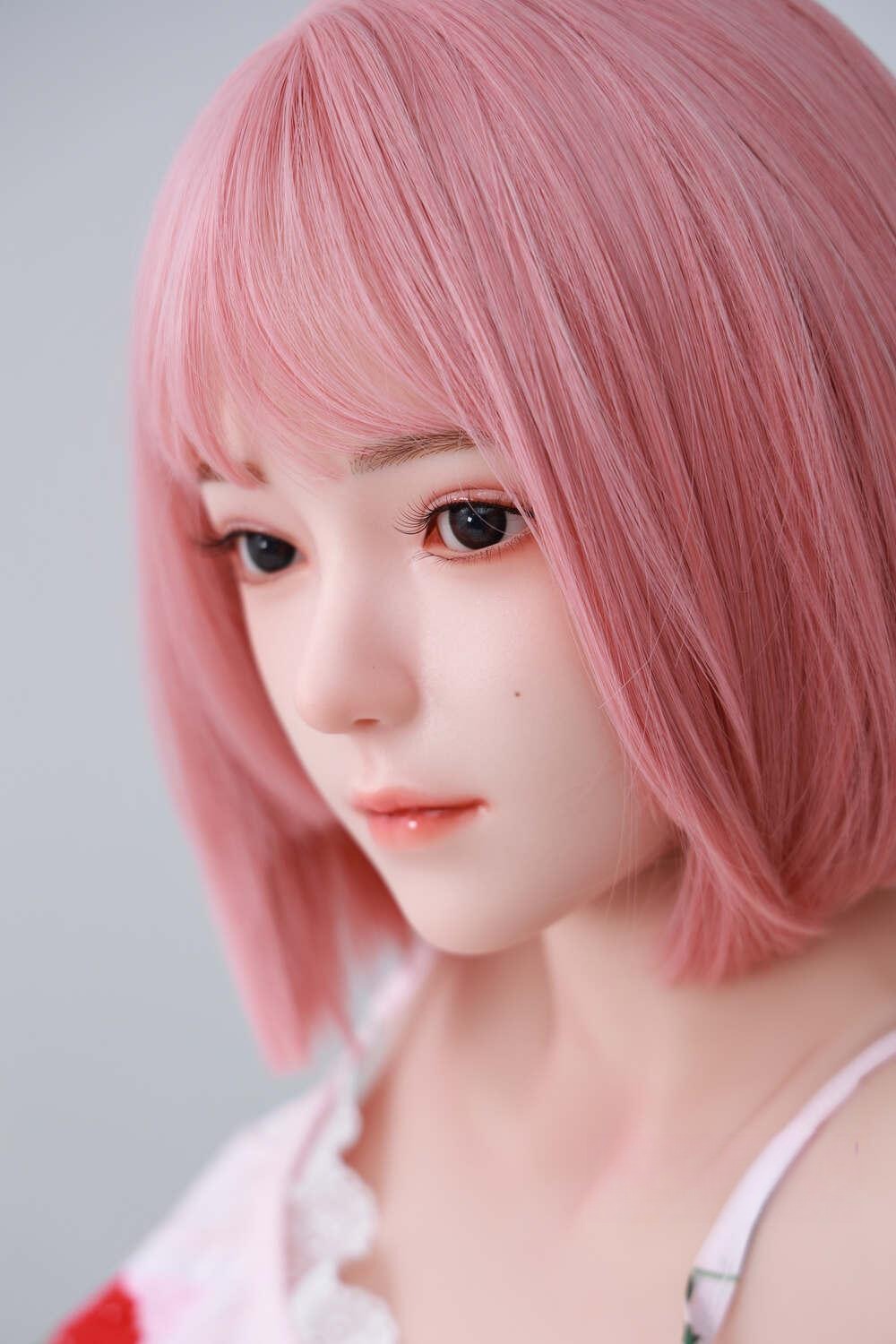 可愛い上品で大人の美しさを持つシリコン頭部ドール 竹内結衣 158cm