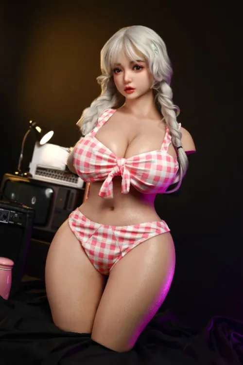 フェイス付きトルソー 美乳とリアル肌質を追求した人気モデル 富田优奈 77.5cm（頭部の交換を選択可能）