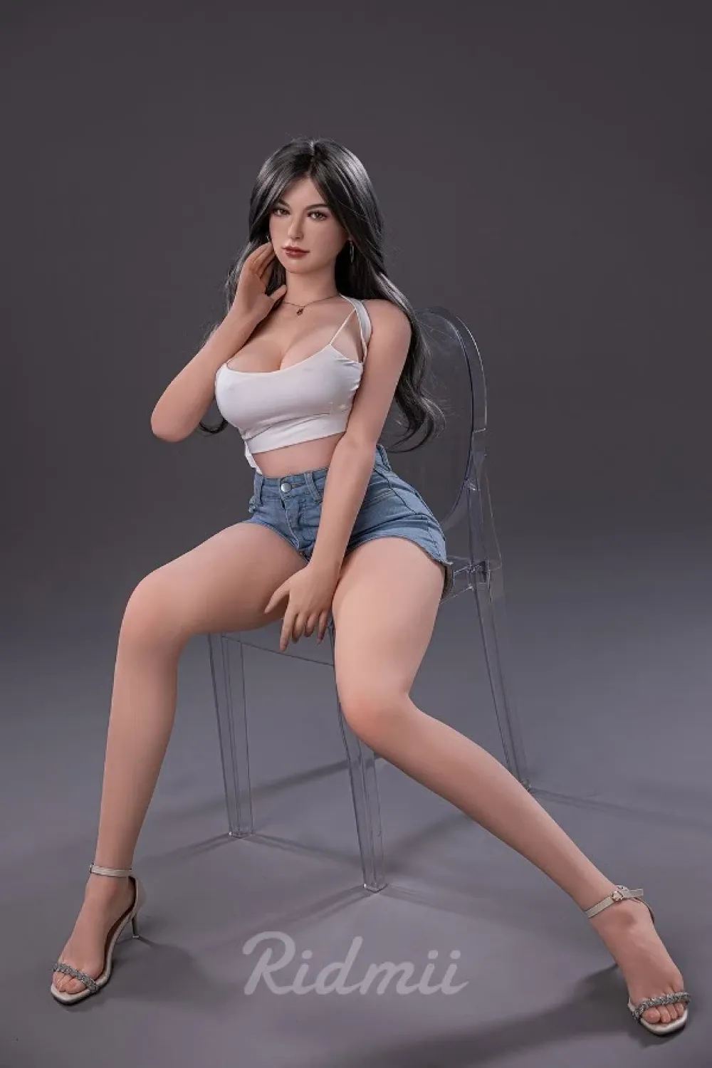 リアルドール シリコンフェイス TPE製ボディー 自然な関節と肉感再現 Liora 163cm