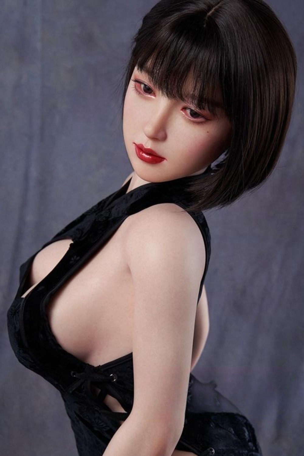 綺麗美少女ラブドール 植村秋葉 165CM