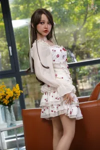 魅惑のフルシリコンラブドール 美脚と美尻の完璧ライン 高梨凛子 158cm