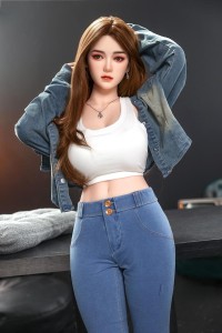 清純なラブドール等身大可愛い少女のリアルな魅力ラブドール 堀田美月 163cm