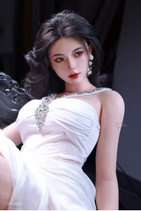 ナチュラルな質感とリアルさを両立したフルシリコンドール 野上理奈 166cm