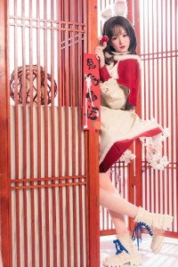 可愛らしくも美しいリアルドール等身大細身の体 前田舞 163cm
