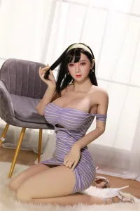 巨乳大人の女性像を丁寧に表現した人妻少女リアルドール 古谷咲月 168cm