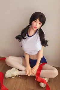 なめらかな美肌と上品な美乳ラインが魅力の高品質モデル 吉田結衣 170cm