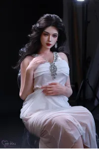 ナチュラルな質感とリアルさを両立したフルシリコンドール 野上理奈 166cm