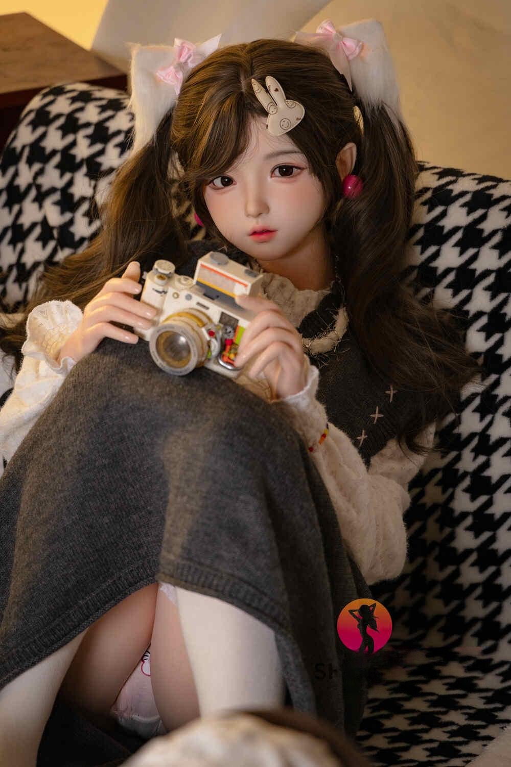 なめらかな肌の質感とリアルな造形が魅力のラブドール 桐生華奈 145cm