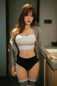 清楚な顔立ちと美しいボディラインが魅力のラブドール 风间千夏 148cm