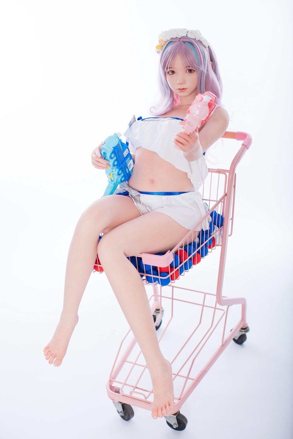 可愛らしい顔立ちと自然なボディラインが魅力のリアルラブドール Gianna 148cm