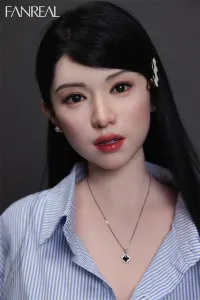 フルシリコン製 日本美女ラブドール 本物のような美貌 宮坂綾香 155cm