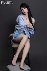 フルシリコン製 日本美女ラブドール 本物のような美貌 宮坂綾香 155cm