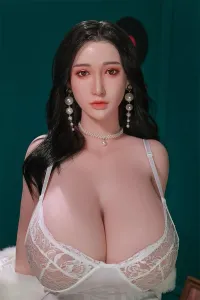 超巨乳ならではの存在感を追求した高級リアルドール 秋山柚里 170cm