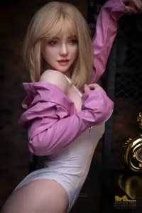 プルプル 人妻 自然な肌触りを持つシリコンボディのドール Tiffany 163cm