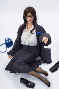 可愛い美乳ラブドールと綺麗なボディ高級ダッチワイフ 小川玲子 163cm