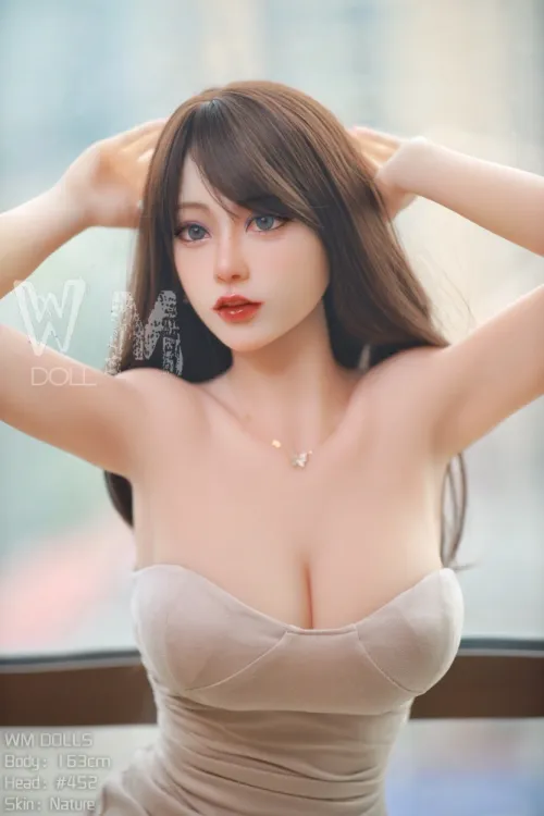 高品質 超リアル本人ようなラブドールシリコンヘッド 奧野明美 163cm