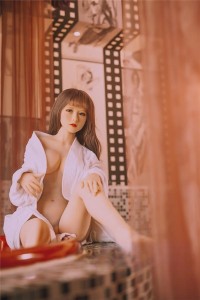 柔らかく精巧なドール リアル人形 ラブドール人気通販中 松田笑莉 158cm
