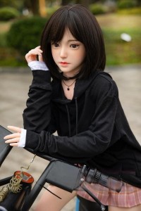 ラブドールお勧め コスプレできるお人形 栗原暁良 149cm