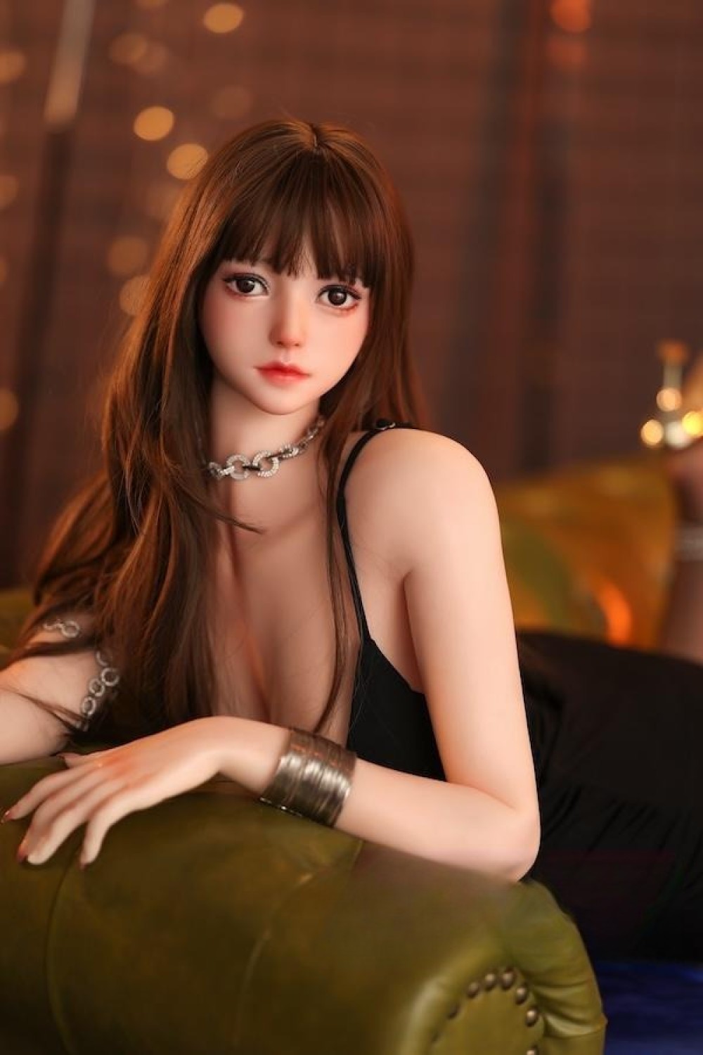 巨乳 アニメ キャラ 美しいフェイスを持つシリコンドール 木下亜紀 172cm