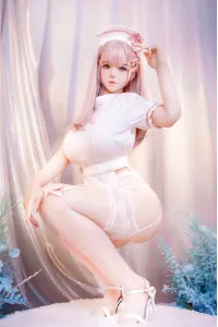 白肌で清楚系モデル ラブドール 天然系美少女のリアル再現 新垣纱由里 157cm